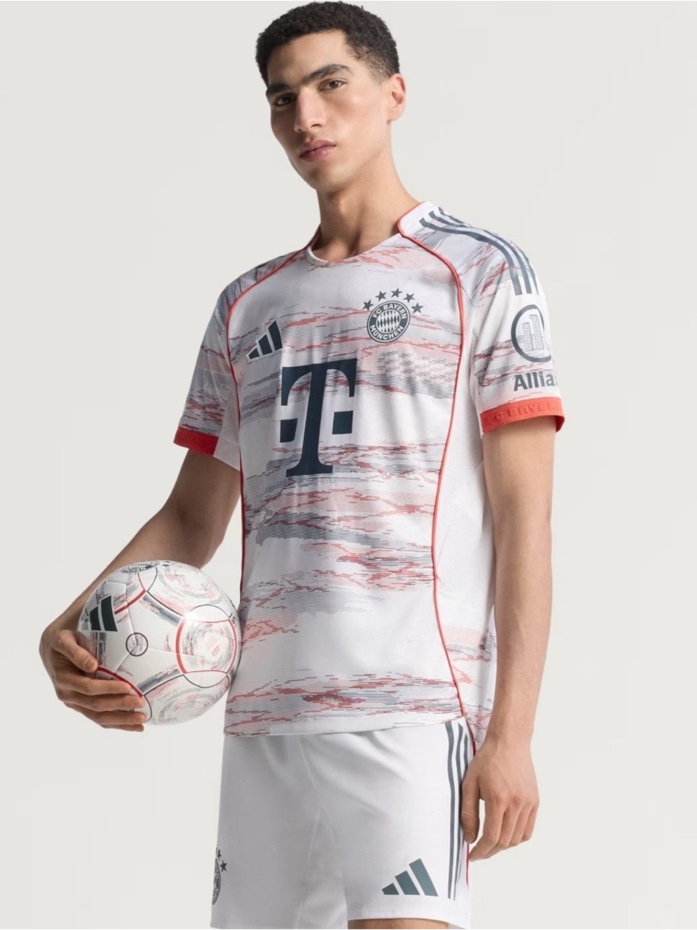 adidas FC Bayern 25/26 Away Authentic Jersey